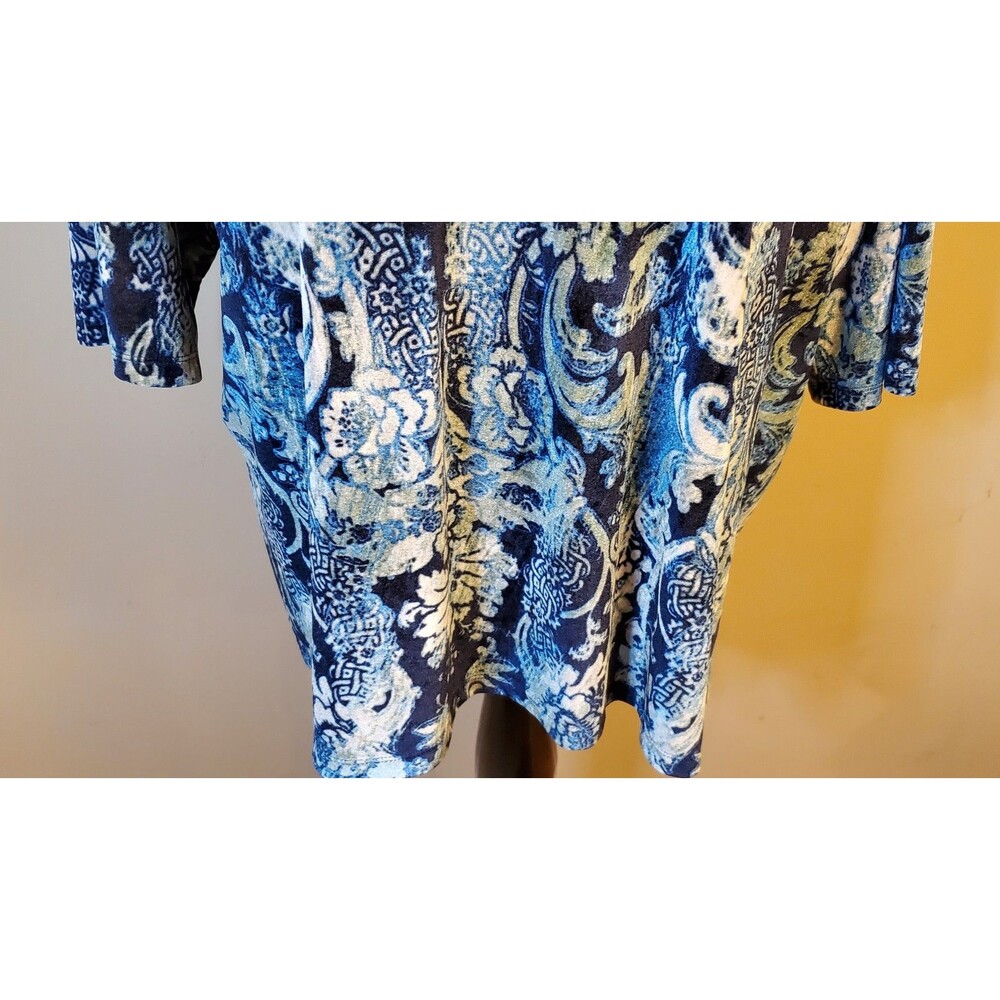 Catherines 2X Plus Velour Blouse Blue Floral Paisley 3/4 Sleeve Stretch Top - Picture 3 of 7